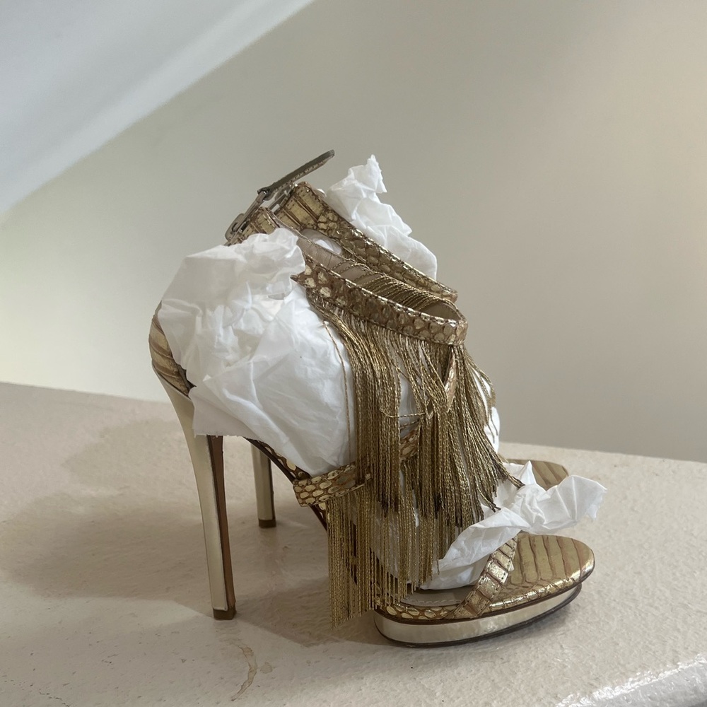 Brian Atwood Gold Fringe Sexy Heels Holiday Party Christmas New Year shoes 7 - Picture 2 of 8